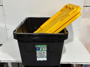 lot 14 image: Greenmade 27 Gallon Totes one cracked lid