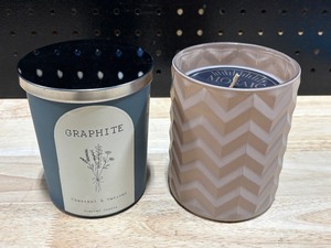 lot 74 image: Candles
