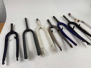 lot 203 image: Bicycle Forks