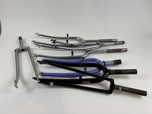 lot 213 image: Bicycle Forks