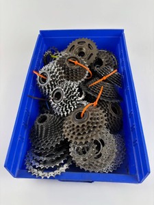 lot 260 image: Bicycle Cassettes and Freewheels