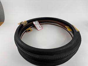 lot 286 image: Bicycle Tires 26 24