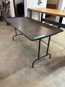 lot 323 image: Folding Table 5 x 30