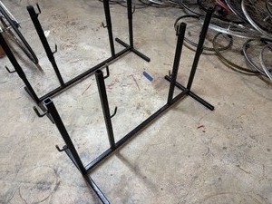 lot 325 image: Bicycle Parking Rack for 4 Bikes