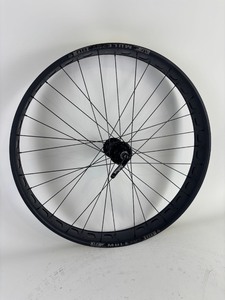 lot 92 image: 27.7 Fatbike Rear Wheel Sun Ringle Mulefut 80SL 190mm QR Rear Wheel