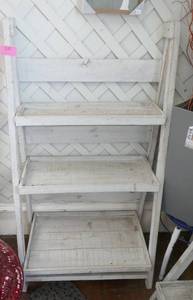 wood 3 tiered shelf unit 46 in tall, 25-12 wide