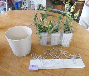 Springtime planters and wall hanging
