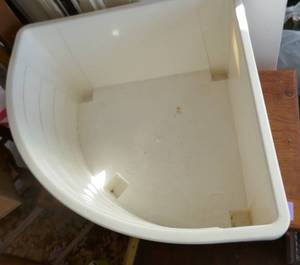 One 20 inch corner planter and 2 stepping stones