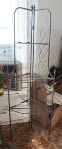 Metal corner display or plant stand