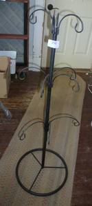 Display with 12 swinging hooks