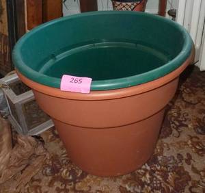 Two large plastic planters 18 inch