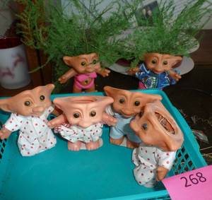 6 small troll planters for ferns