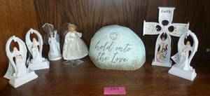 Wedding figurines