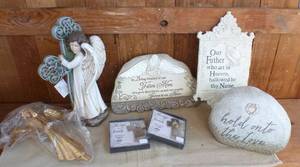 Memorial items