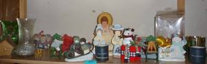 shelf full of dcor