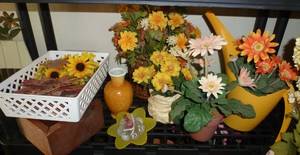 put some sun in your arrangements for spring