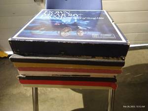 lot 13 image: Stack of Record Sets