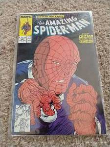 lot 37 image: Amazing Spider-Man 307 - Key