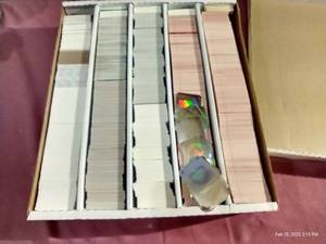 lot 64 image: 5,000 Count Card Box Full of Baseball Cards