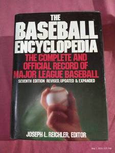 lot 163 image: Large 1988 Baseball Encyclopedia