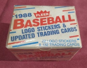 lot 187 image: 1988 Fleer Update Baseball Card Set - New