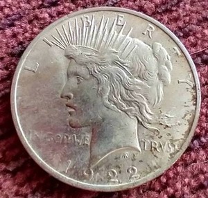 lot 267 image: 1922 Peace Dollar