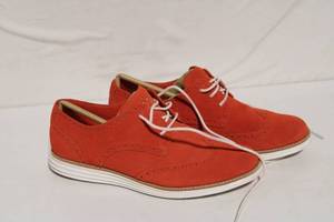 lot 52 image: Pair of Cole Haan LunarGrand Wingtip Shoes in Orange Suede - Size 8.5 B