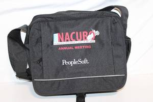 lot 82 image: PeopleSoft NACUBO 2004 Annual Meeting Conference Bag