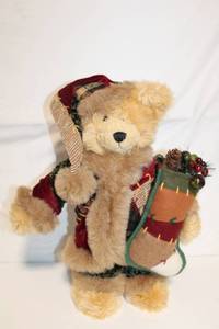 lot 133 image: Festive Holiday Teddy Bear with Stocking