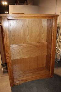 lot 158 image: Wooden Bookshelf with Shelving Unit