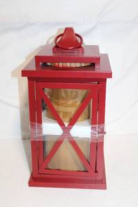 lot 192 image: Red Metal Decorative Lantern