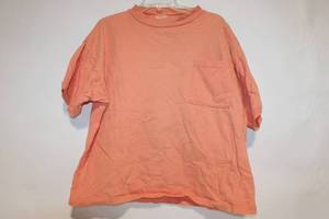 lot 216 image: Large Peach Pocket T-Shirt - 100% Cotton