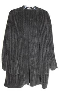 lot 218 image: Matty M Black Knit Cardigan with Pockets
