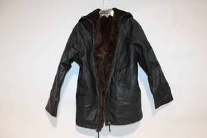 lot 243 image: Vintage Leather Jacket with Fur Lining