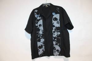 lot 251 image: Stready Last Call XL Short Sleeve Shirt with Skull Design