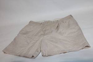 lot 267 image: Paul Deziel Mens Linen Blended Light Beige Shorts Size 40