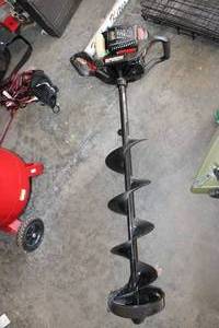 lot 13 image: StrikeMaster Ice Auger for Efficient Ice Drilling