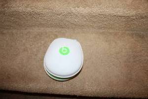 lot 84 image: Beats Mixr Lightweight On-Ear Headphones with Case in Green and White