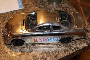 lot 94 image: NASCAR Themed Shot Glass Holder with 6 Shot Glasses