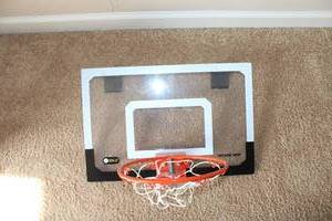 lot 118 image: SKLZ Pro Mini Basketball Hoop