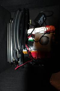 lot 146 image: Set of HO Scale Model Train Tracks and Cars with Transformer