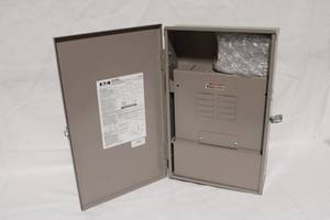 lot 30 image: EATON CH125POOL Pool Panel Electrical Box