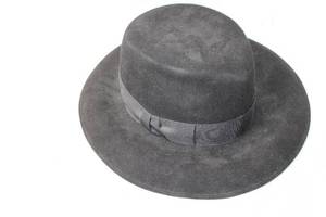 lot 68 image: Eric Javits Black Wool Fedora Hat Made in USA