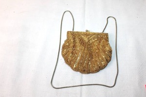 lot 93 image: Vintage Gold Beaded Evening Clutch Purse