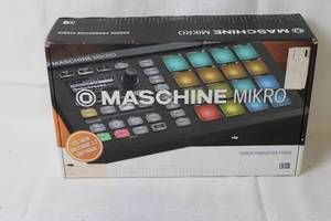 lot 131 image: Maschine Mikro Groove Production Studio with Software