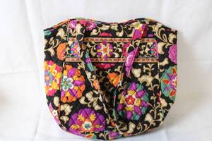 lot 142 image: Vera Bradley Floral Quilted Tote Bag