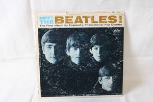 lot 173 image: Vintage 1964 Meet The Beatles Vinyl Record