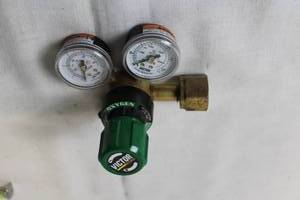 lot 178 image: Victor Oxygen Regulator with Dual Pressure Gauges