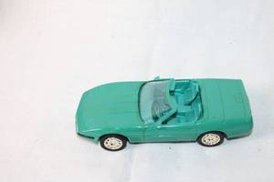 lot 187 image: Diecast Model Car - Green Convertible with Detailed Interior