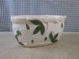 (FS) Vintage Claire Burke Glazed Ce...